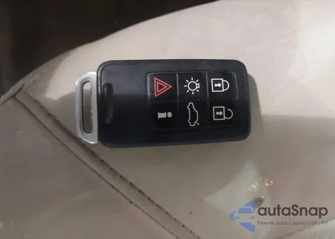 2015 Volvo Xc70 3.2 Premier из США, поврежденный, VIN YV4952NB3F1194585